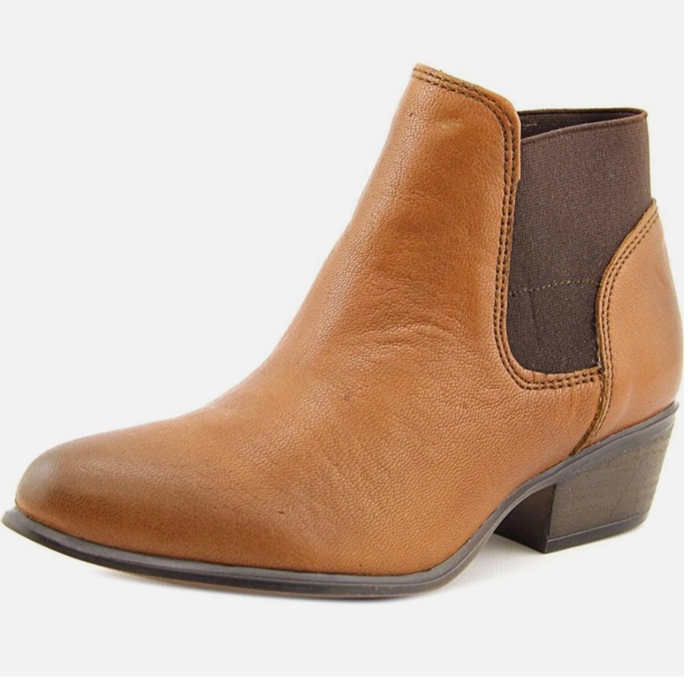 Steve Madden Rozamare leather bootie- size 7.5
